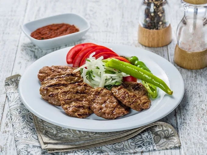 Izgara köfte tabağı